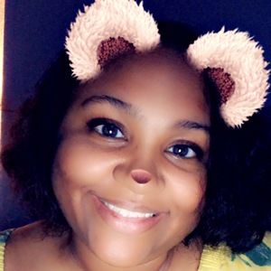 Meet your Posher, Deandra